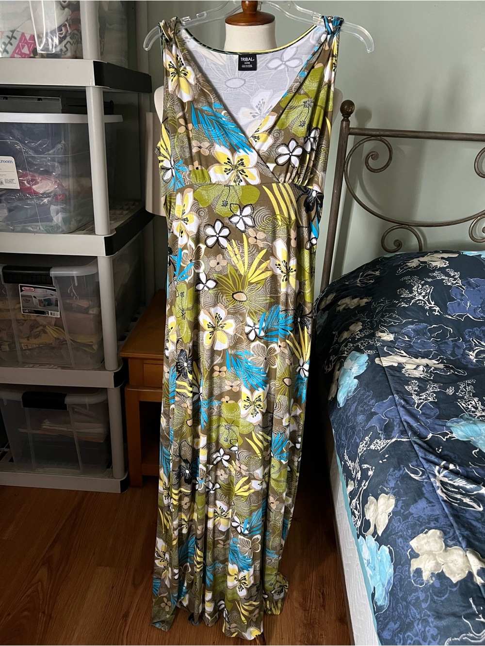 Tribal Women’s Medium Green Tropical Floral Maxi Sleeveless Summer Dress